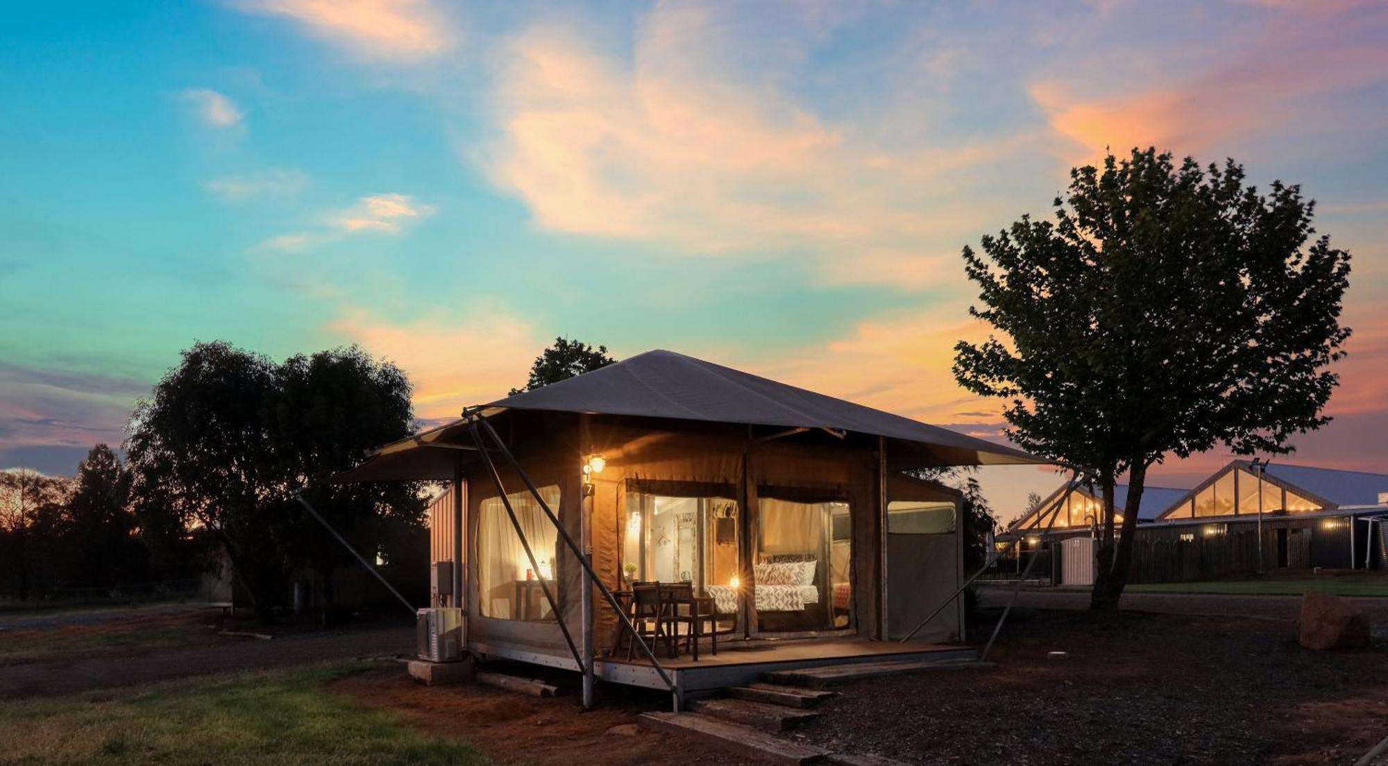 Dubbo Rhino Lodge المظهر الخارجي الصورة